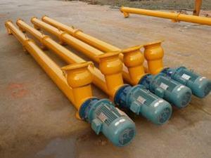 水（shuǐ）泥輸送機-管式螺（luó）旋輸（shū）送機-大傾角螺旋輸送機